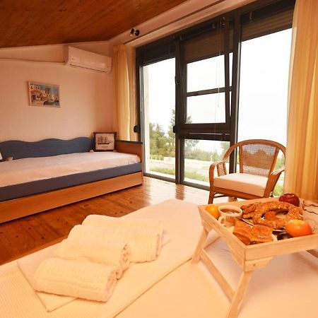 Olia Sea View Shared Pool Villa, Néa Fókaia Exterior foto