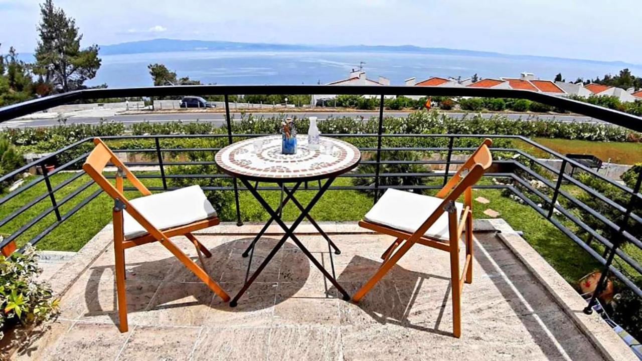 Olia Sea View Shared Pool Villa, Néa Fókaia Exterior foto