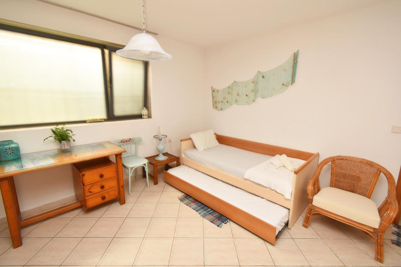 Olia Sea View Shared Pool Villa, Néa Fókaia Exterior foto