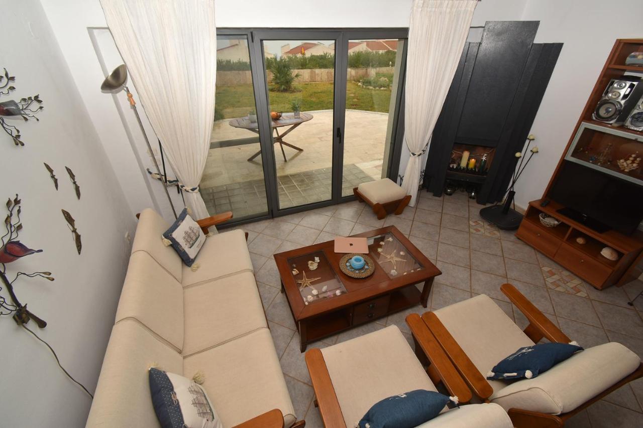 Olia Sea View Shared Pool Villa, Néa Fókaia Exterior foto